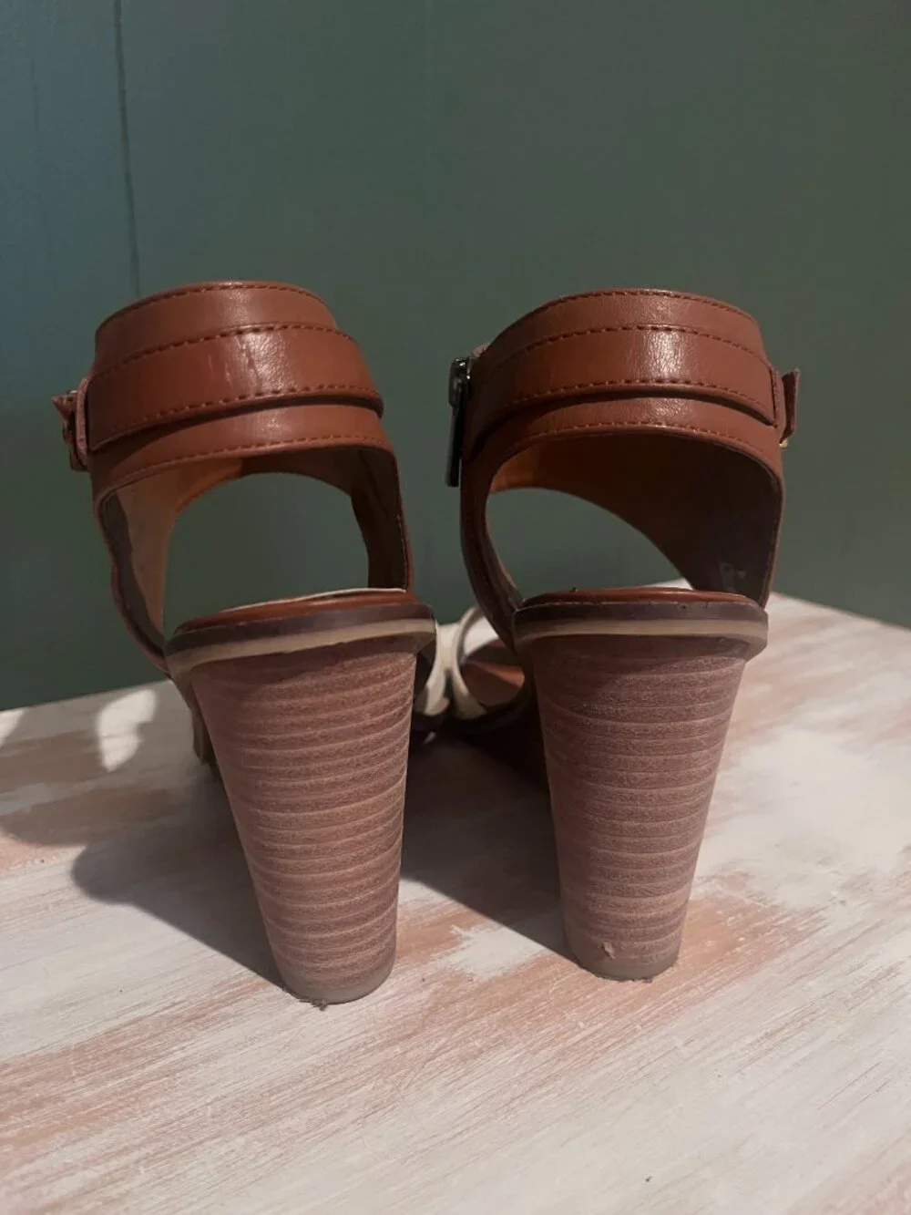 Dolce Vita Wedges, Tan & White, Size 10